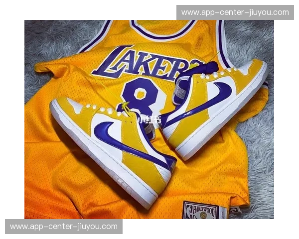 紫金王朝碰撞南海岸铁血：湖人vs热火，这一场巅峰对决你绝不能错过！